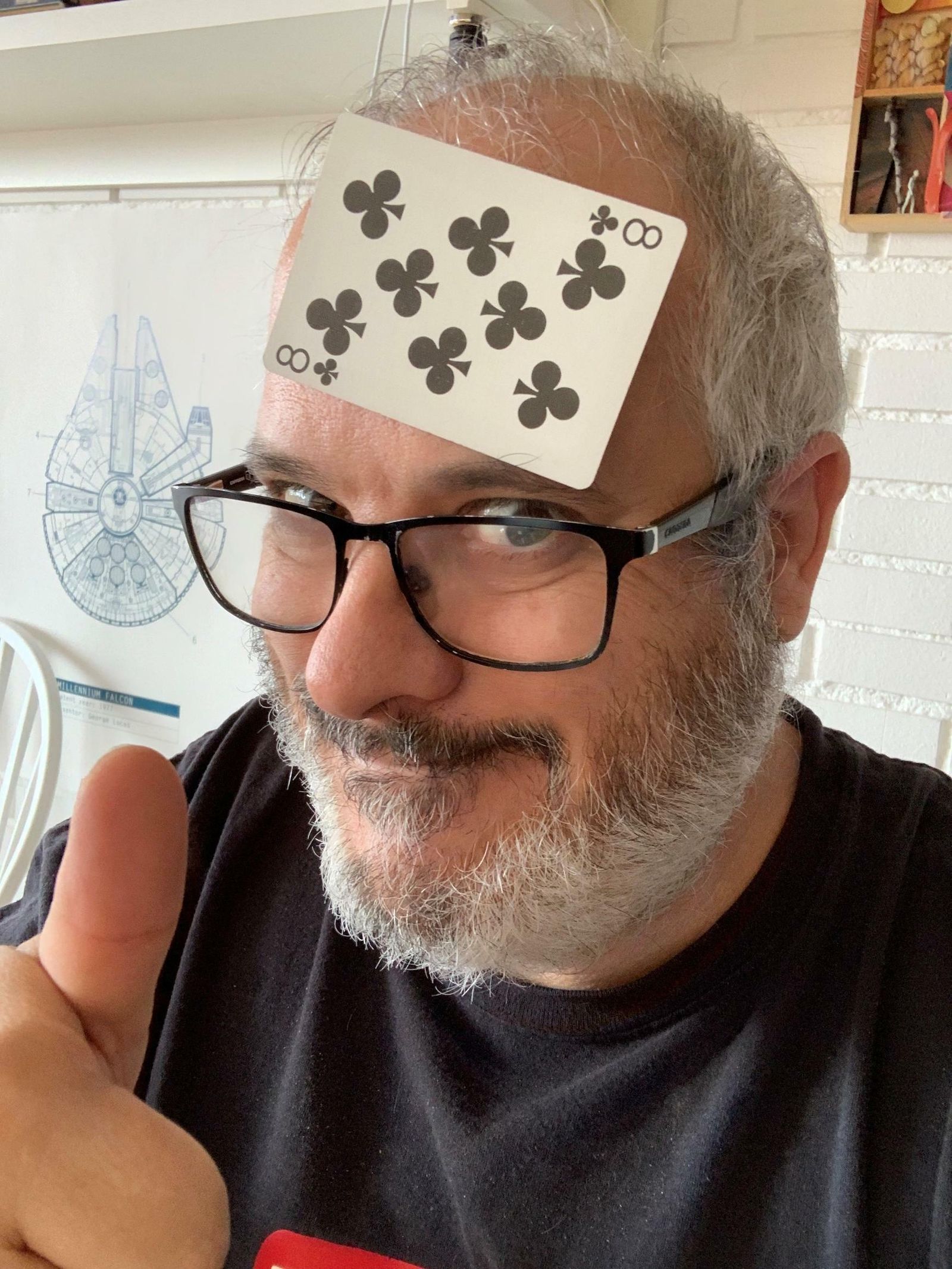 "No me gustan los que esconden ases en sus mangas"