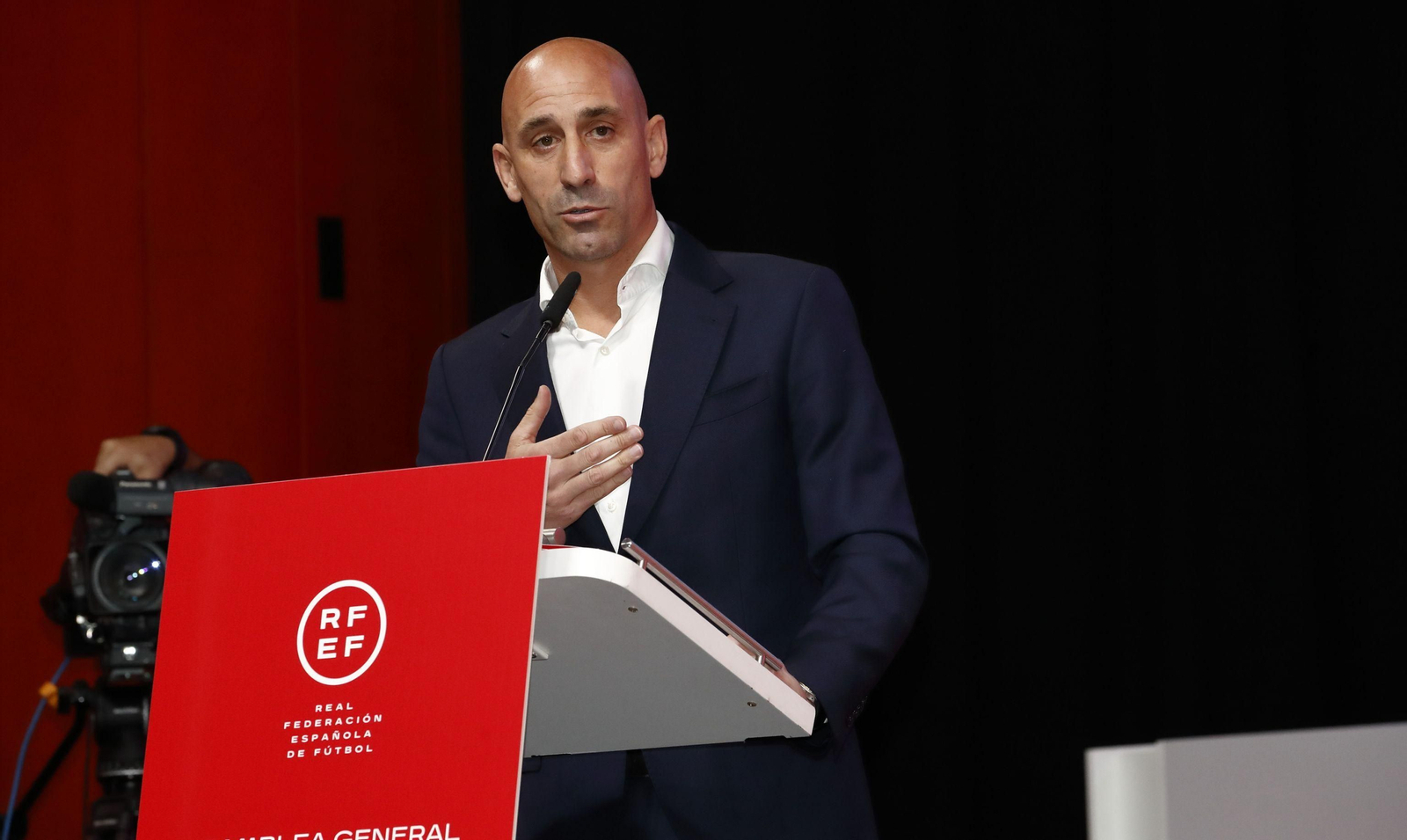 Luis Rubiales, en la asamblea de la RFEF del pasado agosto.
