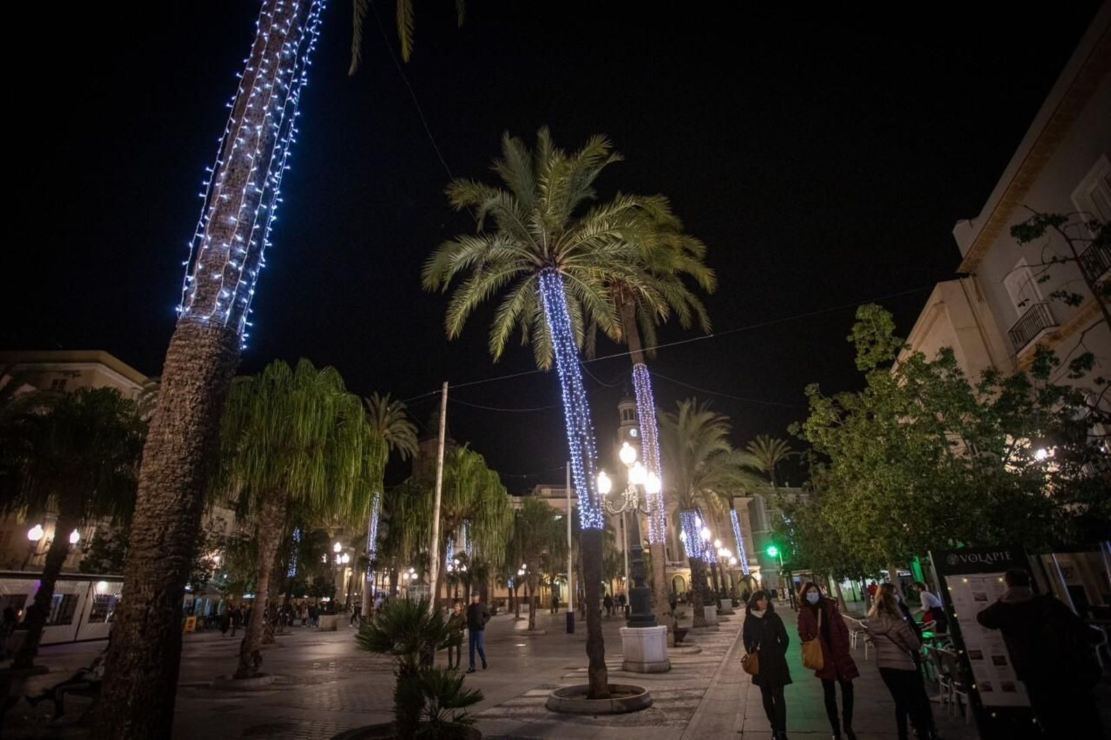 Cádiz se ilumina por Navidad