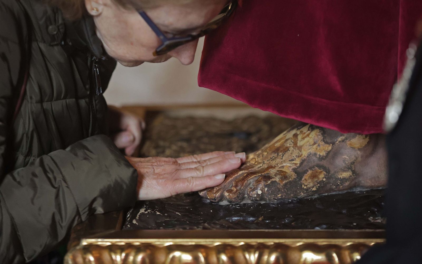 Fotos del Solemne Besapié a Nuestro Padre Jesús Cautivo de Medinaceli en Algeciras