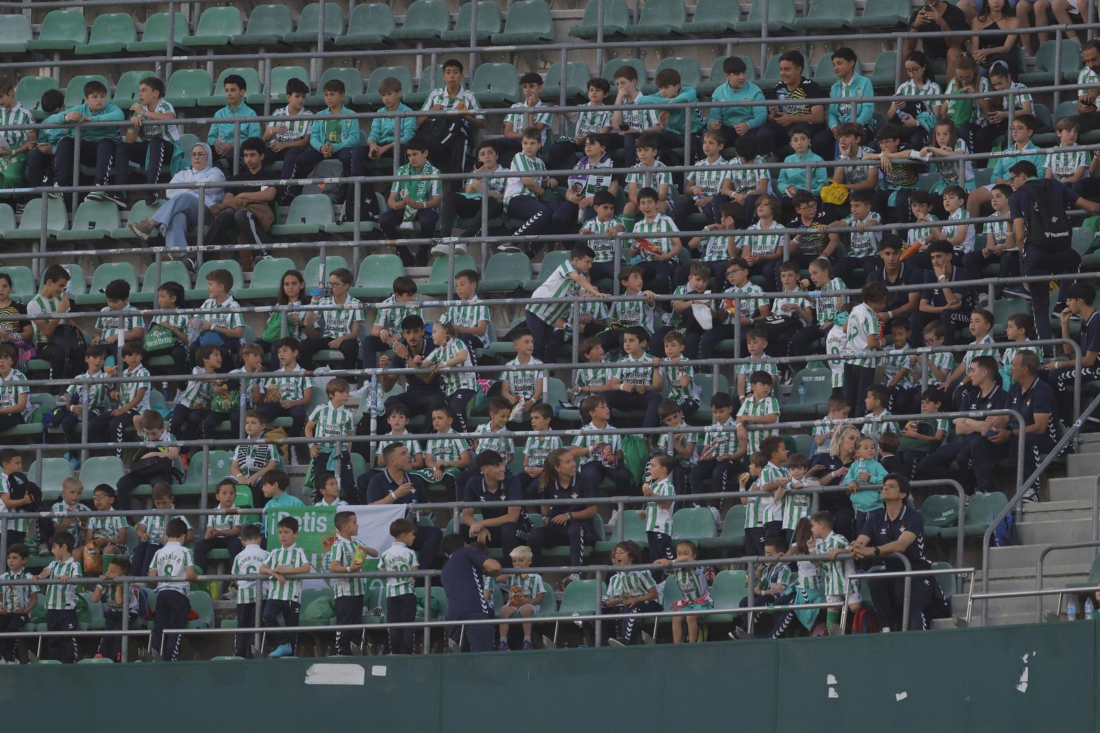 Búscate en las fotos del Betis - Valladolid