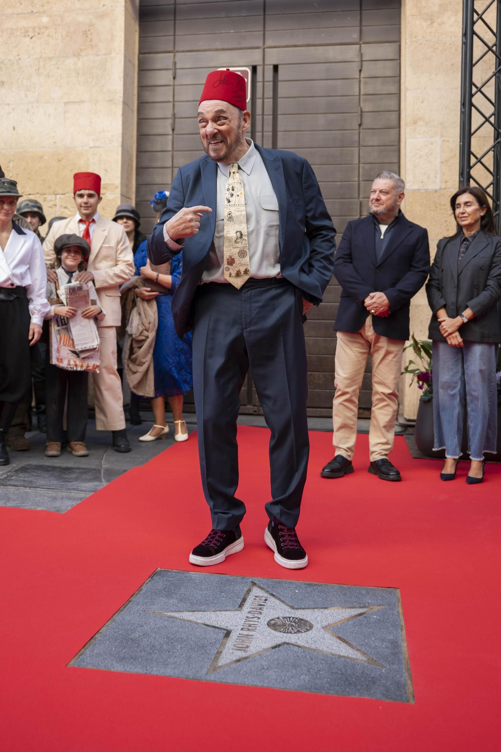 La estrella a JOHN RHYS-DAVIES luce en el paseo de la fama de Almería
