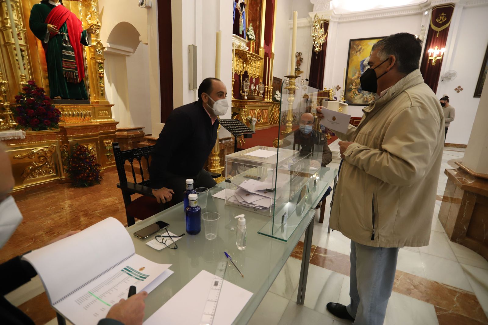 Elecciones en la Hermandad de La Esperanza