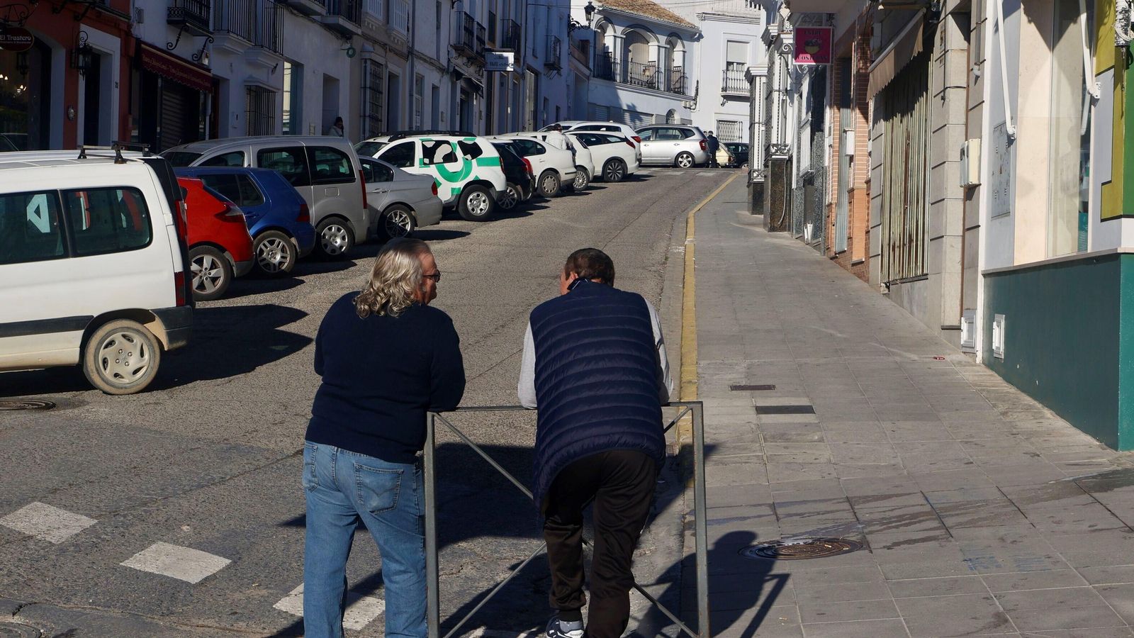 La calle Cuesta de Bernardo, donde se desarrolló la operación policial.