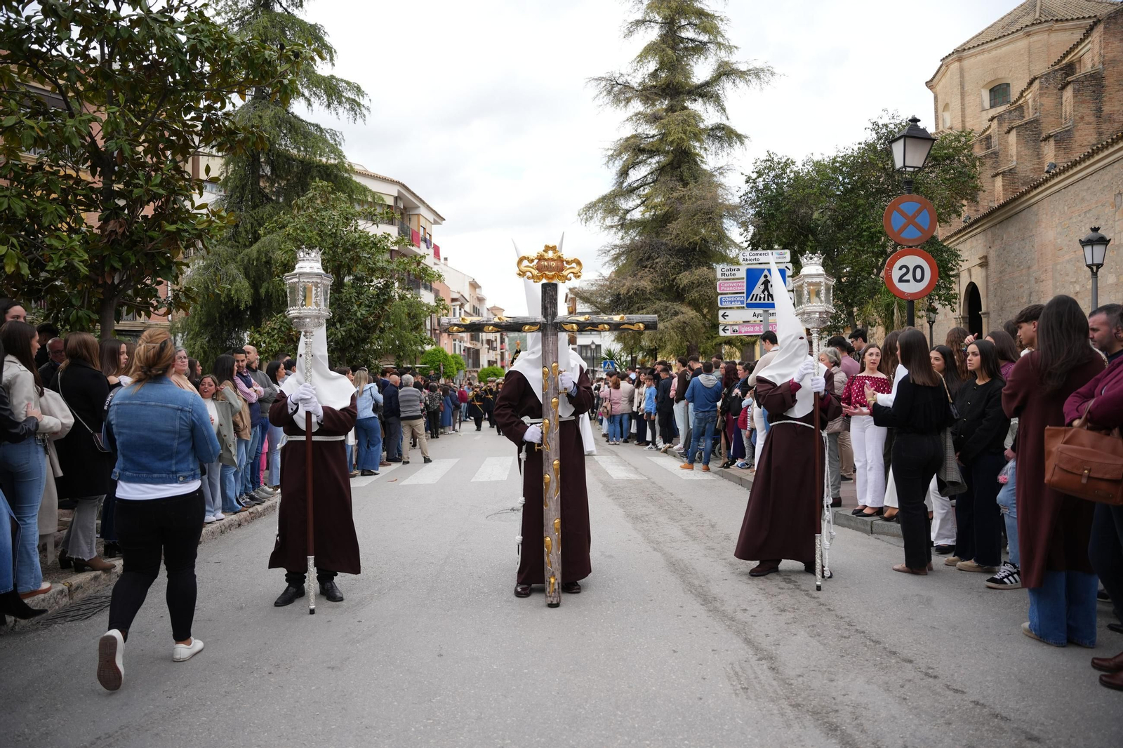 La procesión de Pasión en el Lunes Santo de Lucena