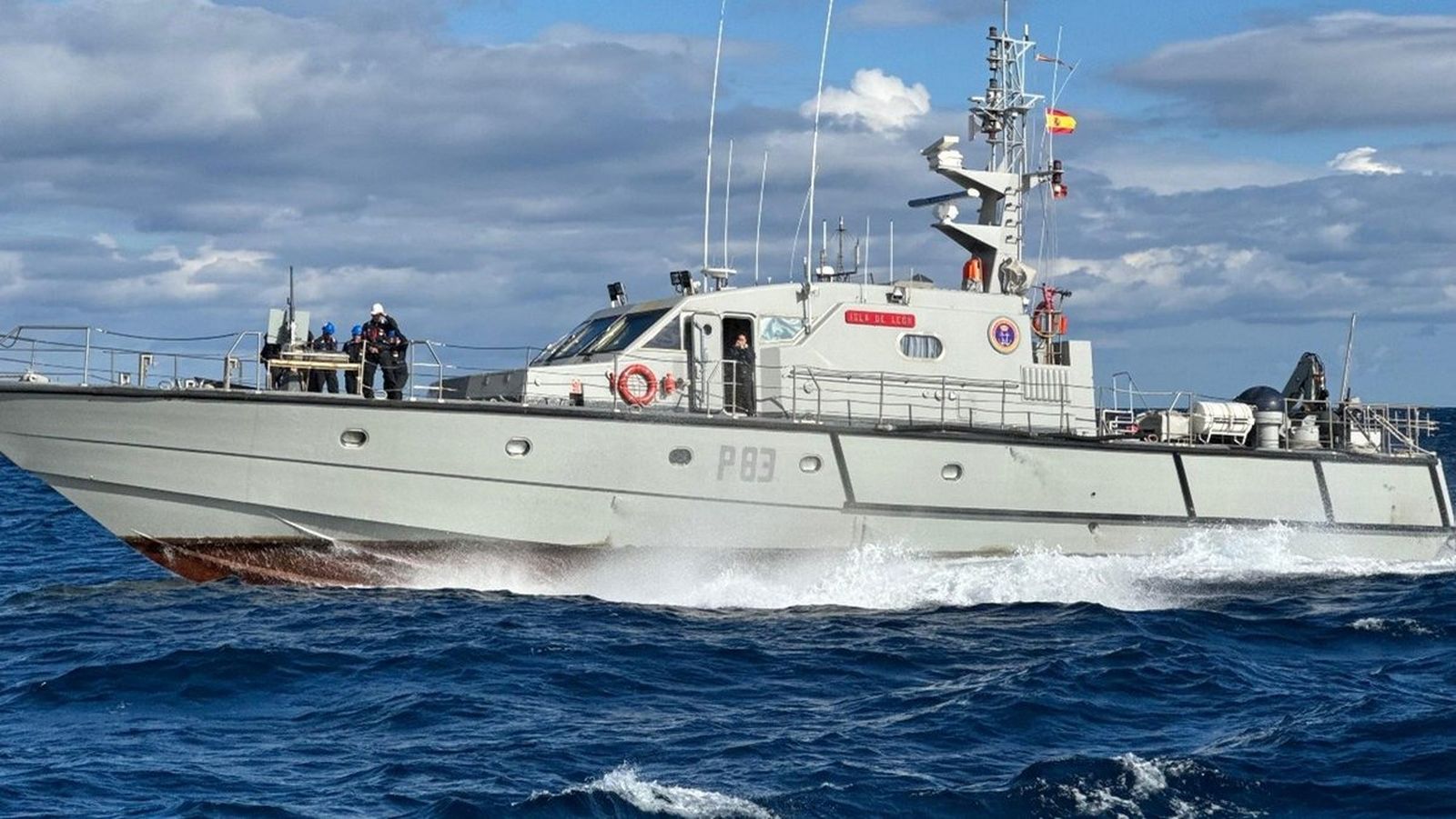 El Patrullero de Vigilancia en Zona ‘Isla de León’ refuerza la seguridad marítima en aguas españolas del Estrecho y mar de Alborán.