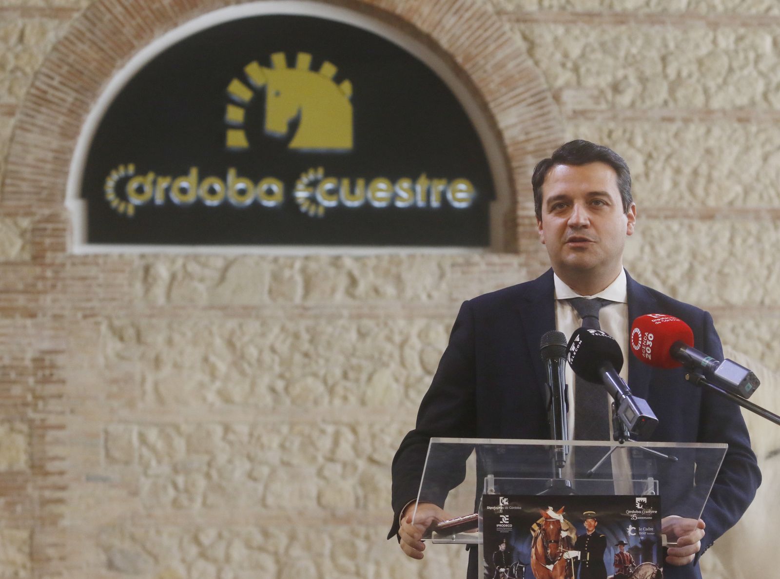 El alcalde, durante un acto en Caballerizas Reales.