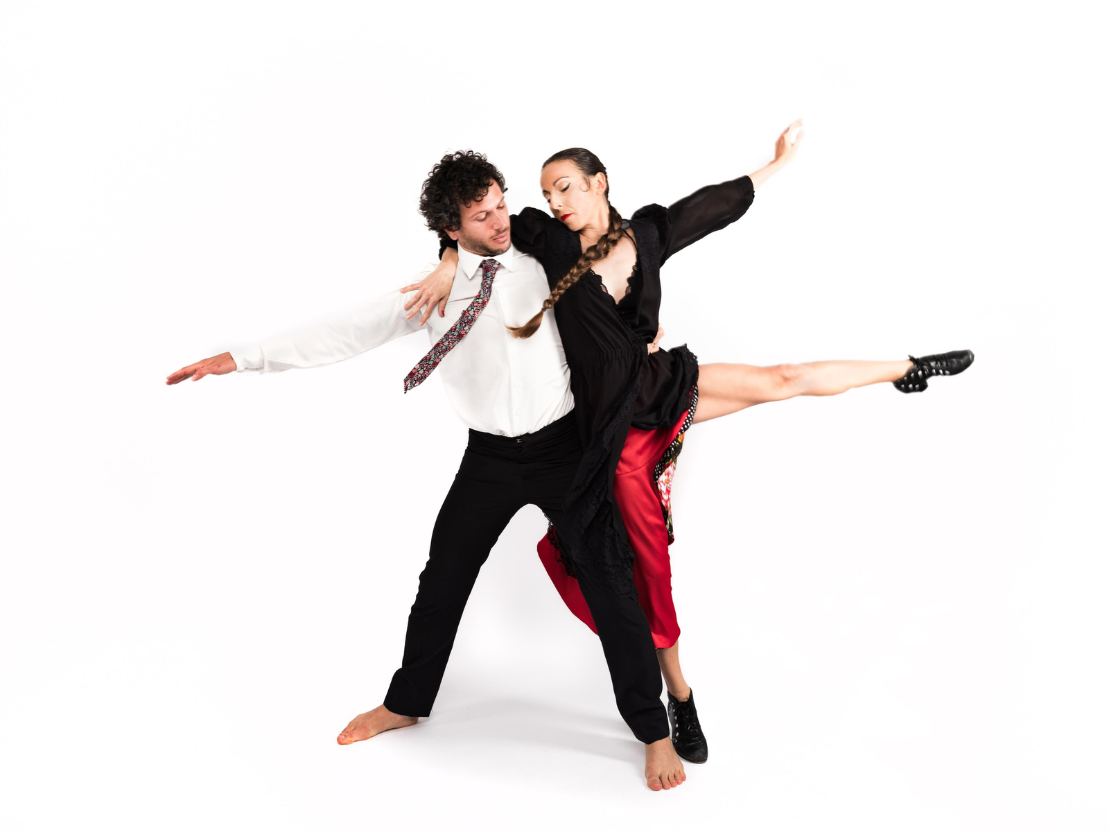 Mariana Collado y Lucio A. Baglivo en una imagen de su pieza 'MyL (2.0)'.