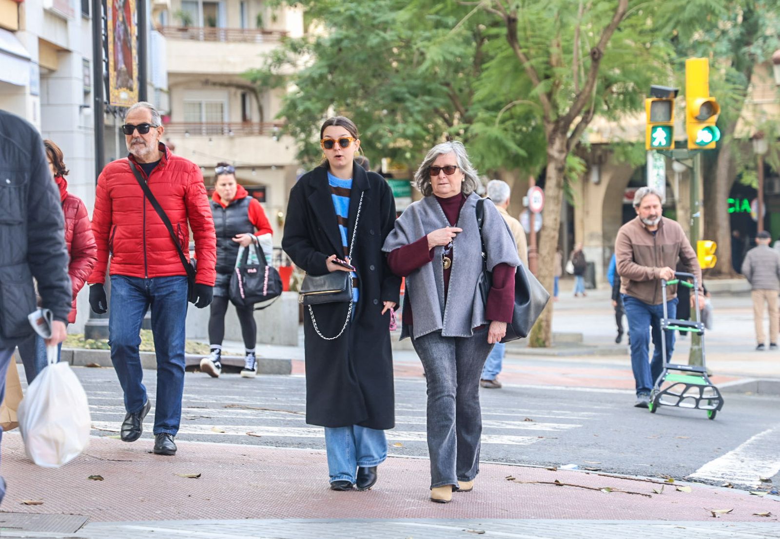 Fotografías de ambiente de frío y lluvia en la ciudad