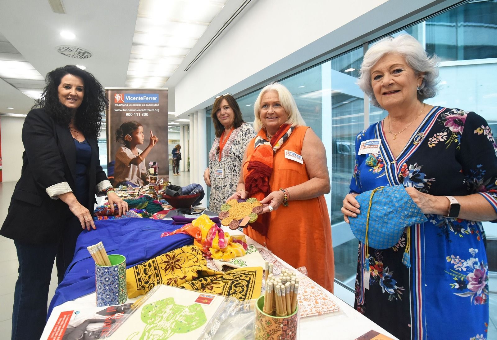 Fundación Vicente Ferrer recauda fondos en Diputación para construir un centro de menores con parálisis cerebral en la India