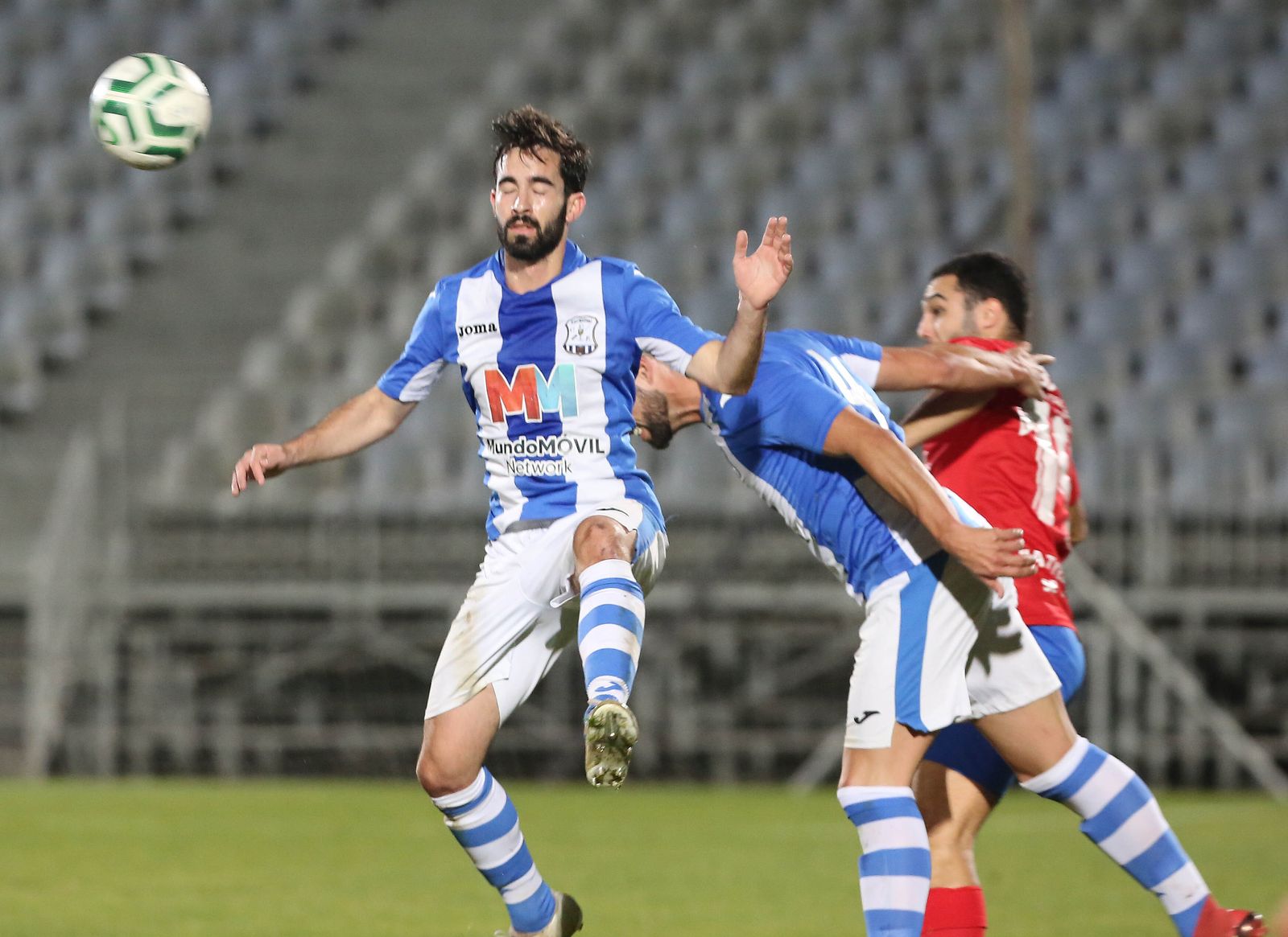 Imágenes del partido en La Juventud entre el Jerez Industrial y el Trebujena