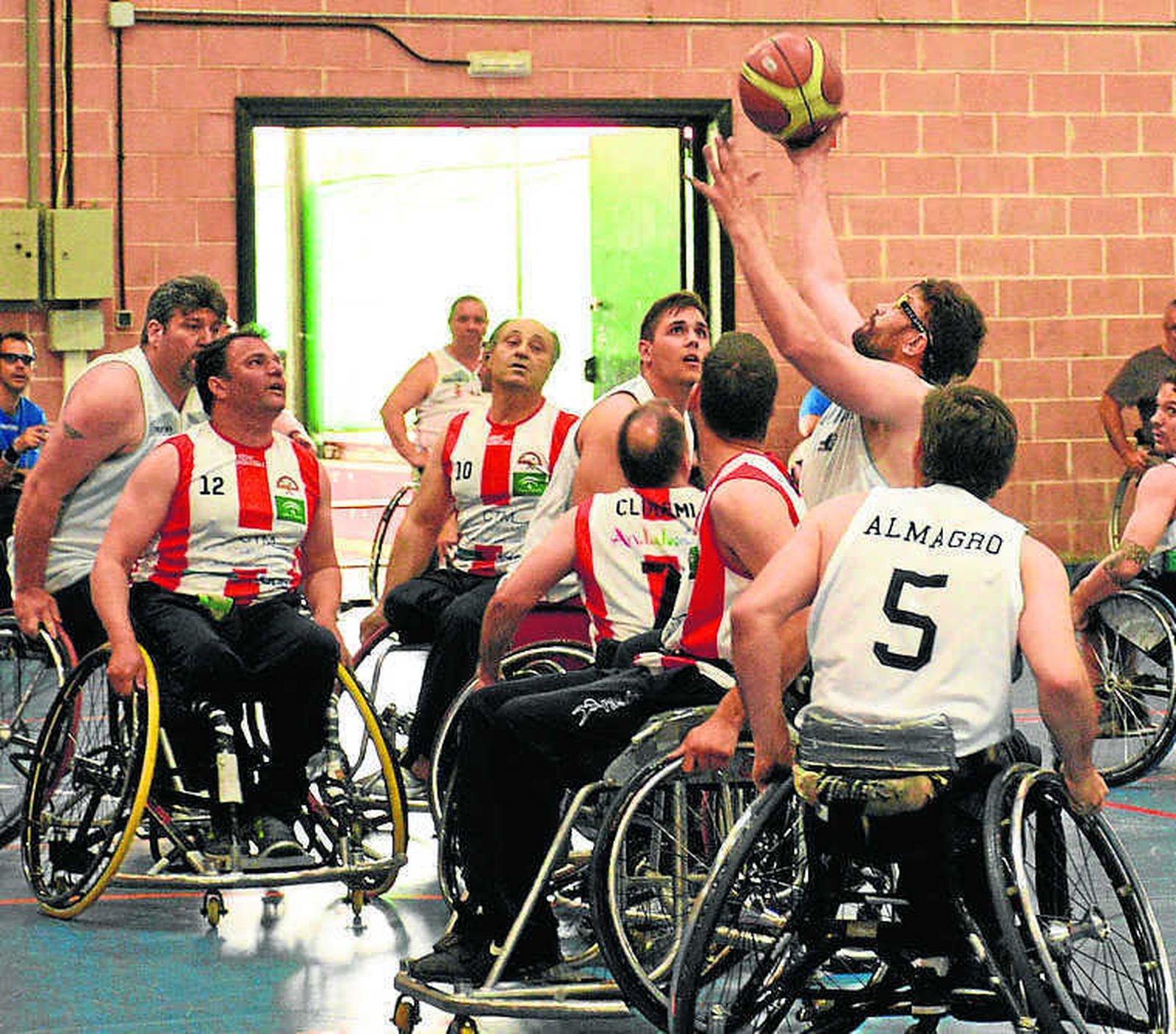 El Cludemi es un referente del baloncesto en silla de ruedas.