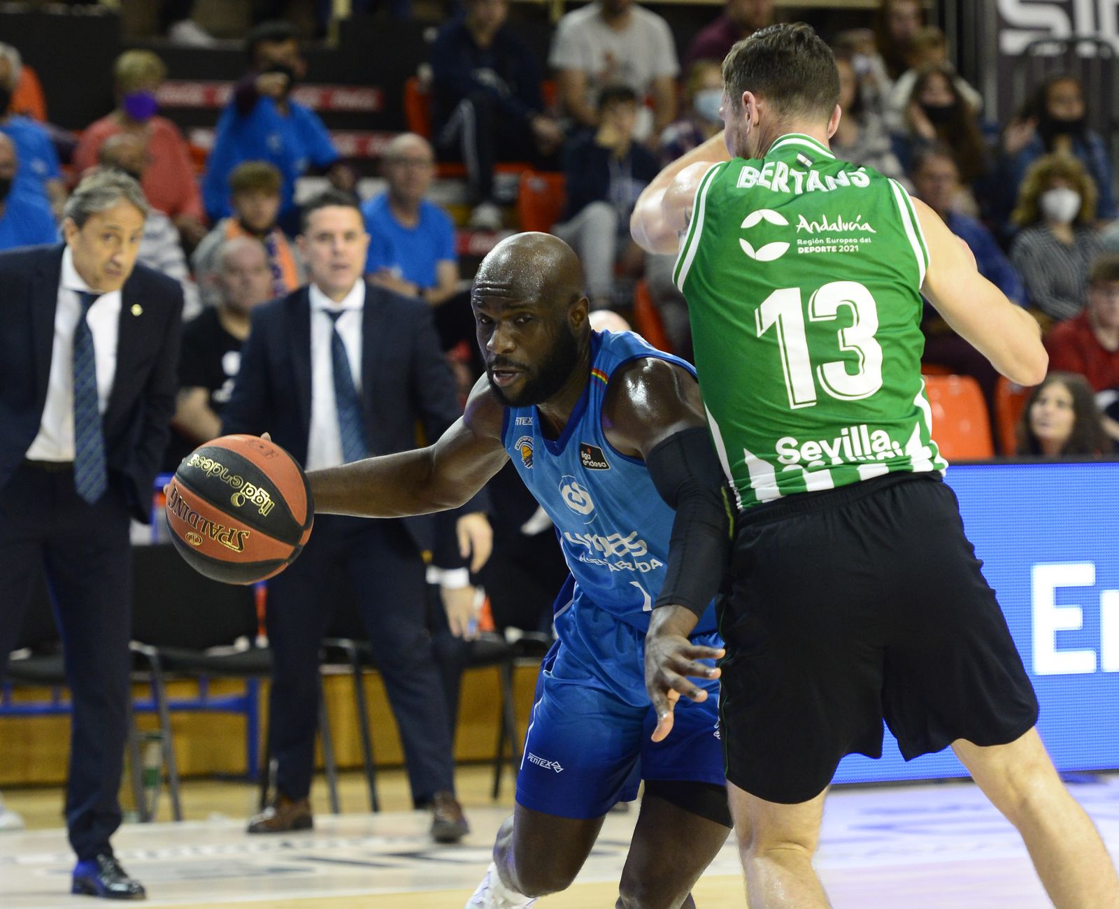 Las imágenes de la fiesta del Coosur Betis