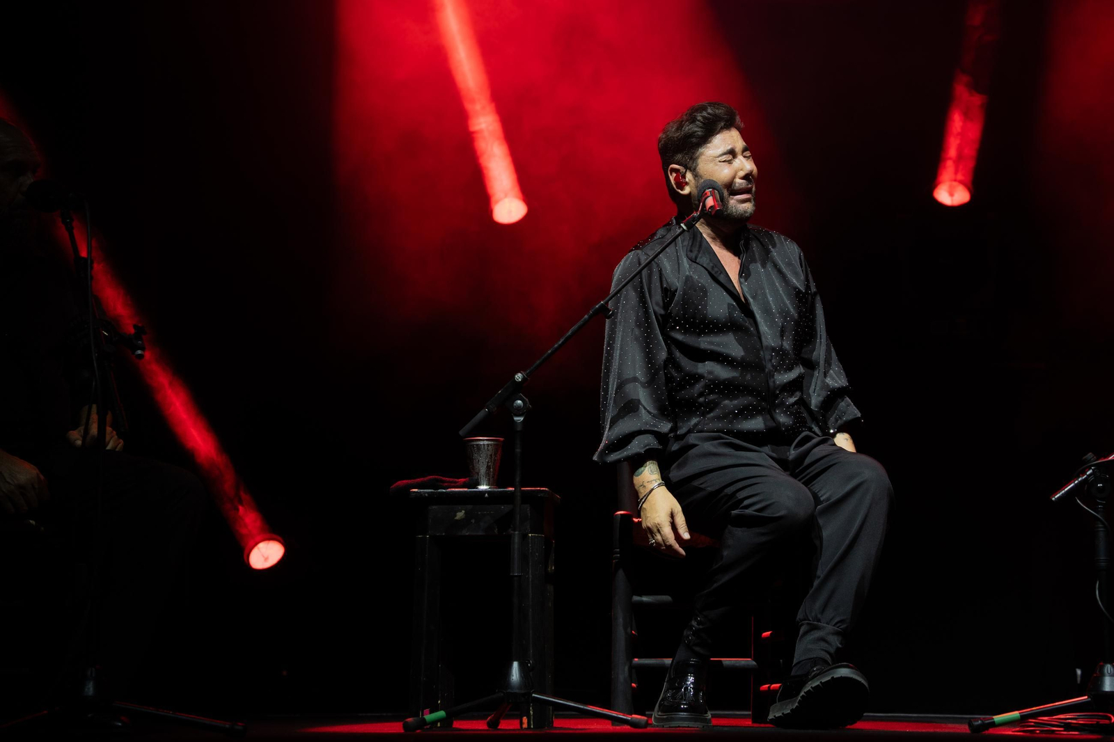 Miguel Poveda celebra a Lorca con ‘Poema del Cante Jondo’ en Sevilla.