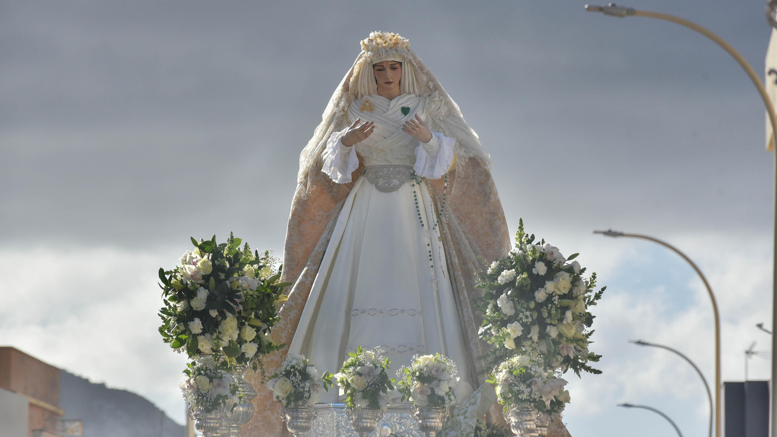 La vuelta de la Virgen de la Esperanza a La Línea, en imágenes