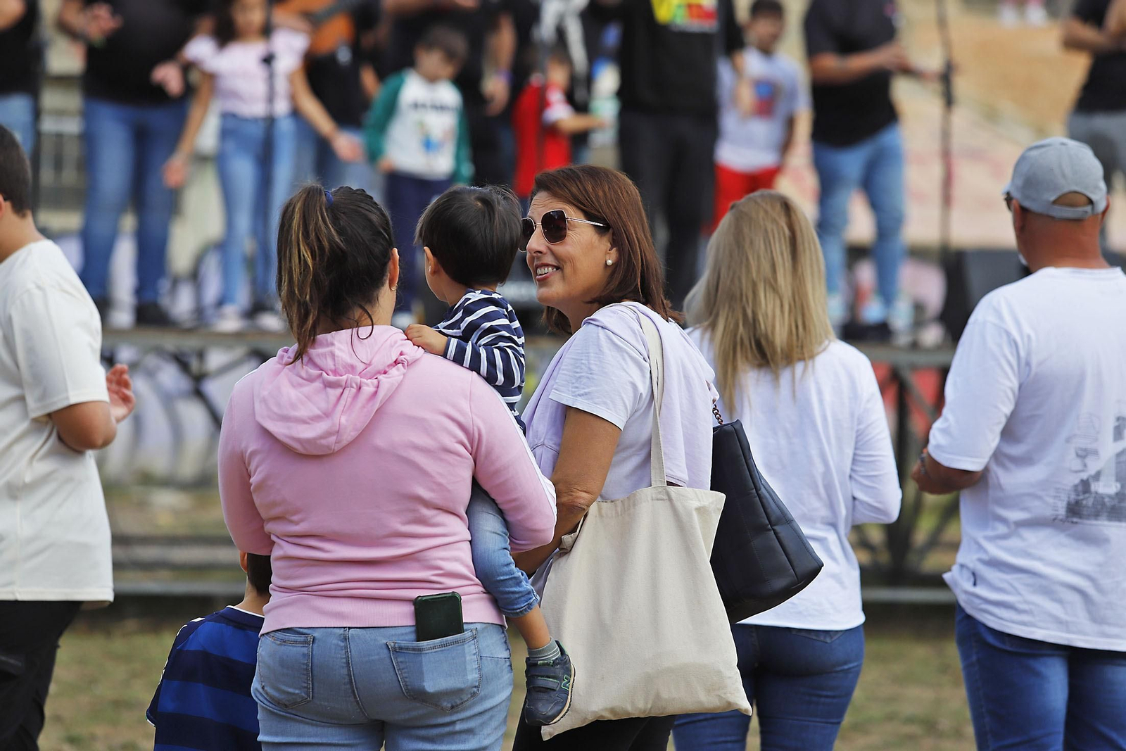 Imágenes de la convivencia carnavalera del Parque Moret en Huelva