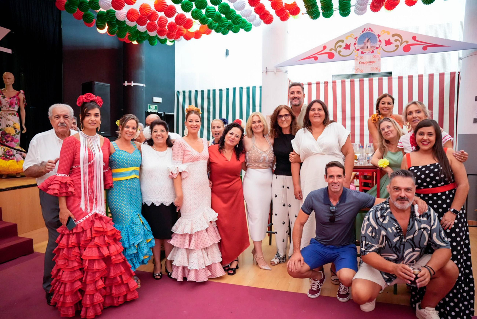 Los almerienses disfrutan del martes en la Feria del Mediodía