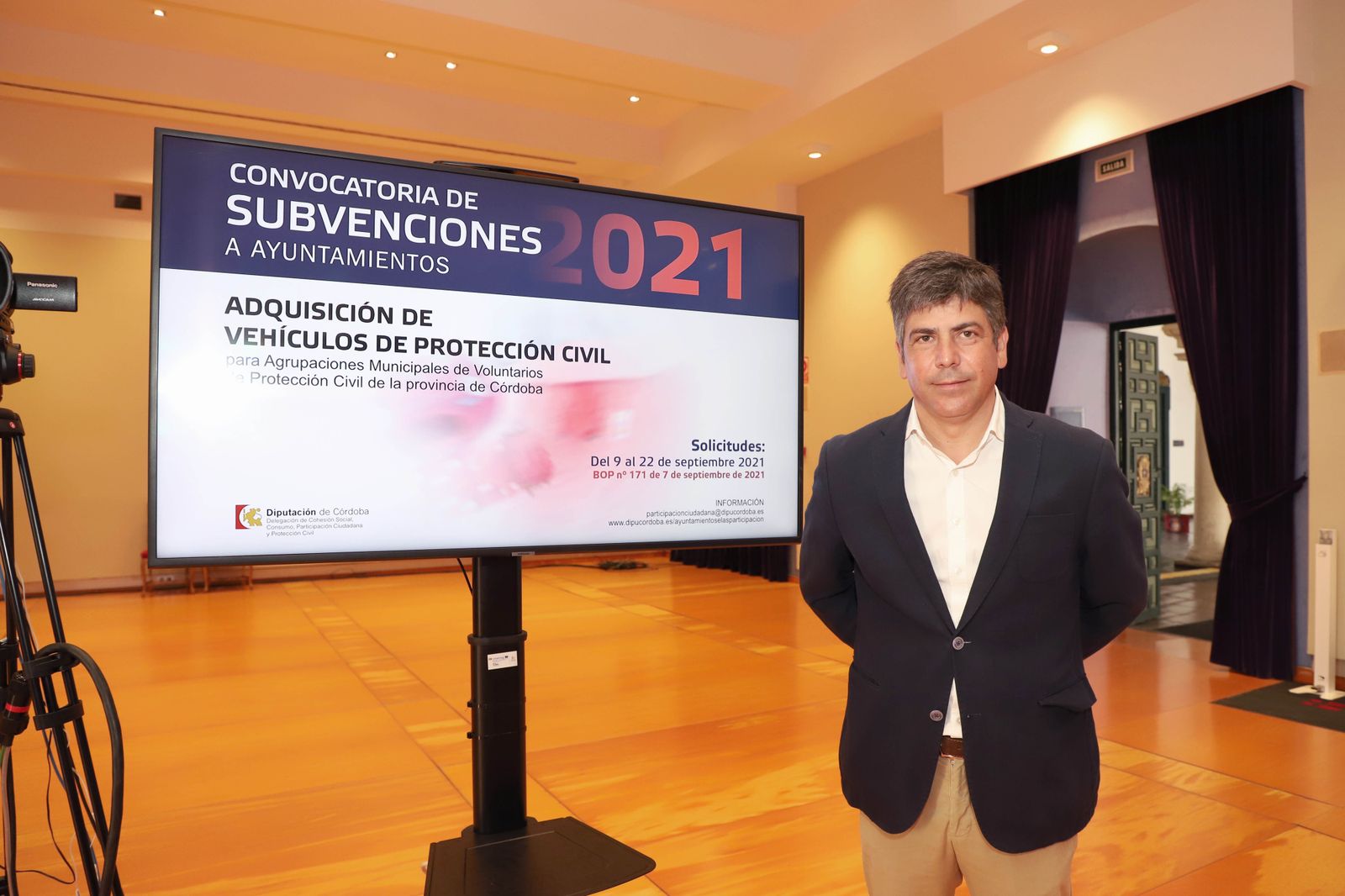 El diputado de Protección Civil, Rafael Llamas.