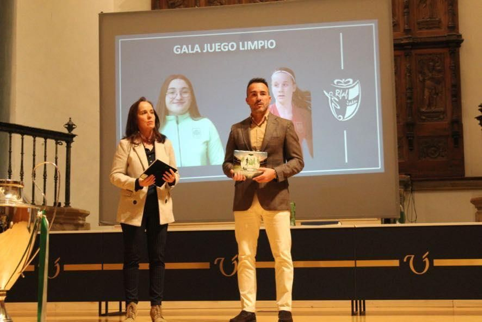 La gala Juego Limpio 2024-2025 de la Federación Jiennense de Fútbol, en imágenes