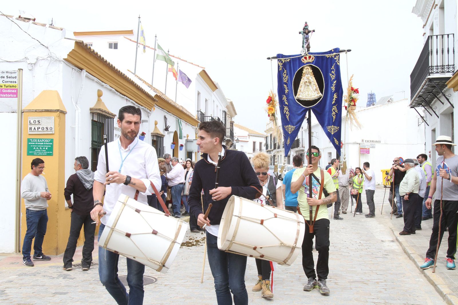 Las imágenes de la peregrinación de los presos a El Rocío