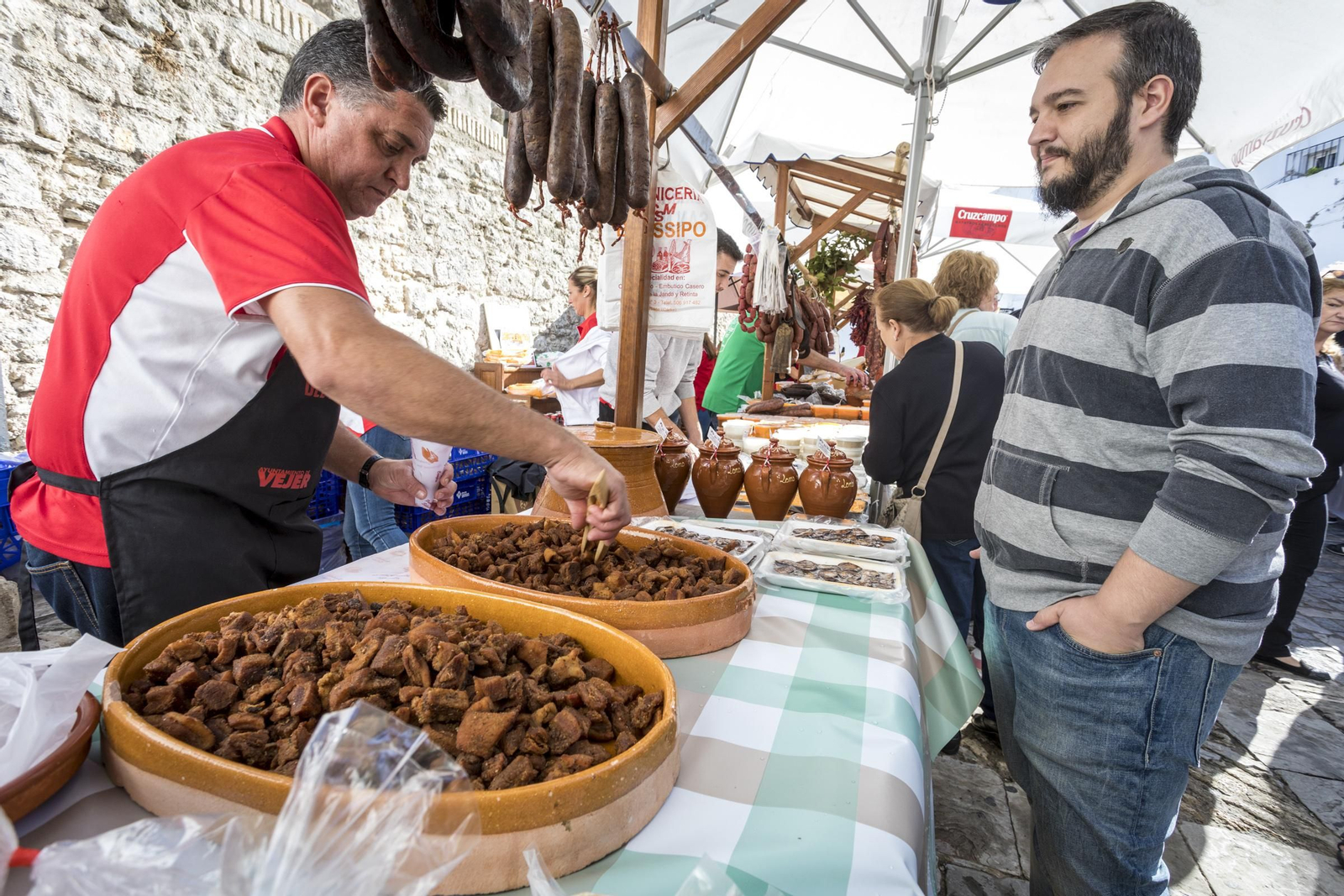 Vejer se deja conquistar por el lomo en manteca