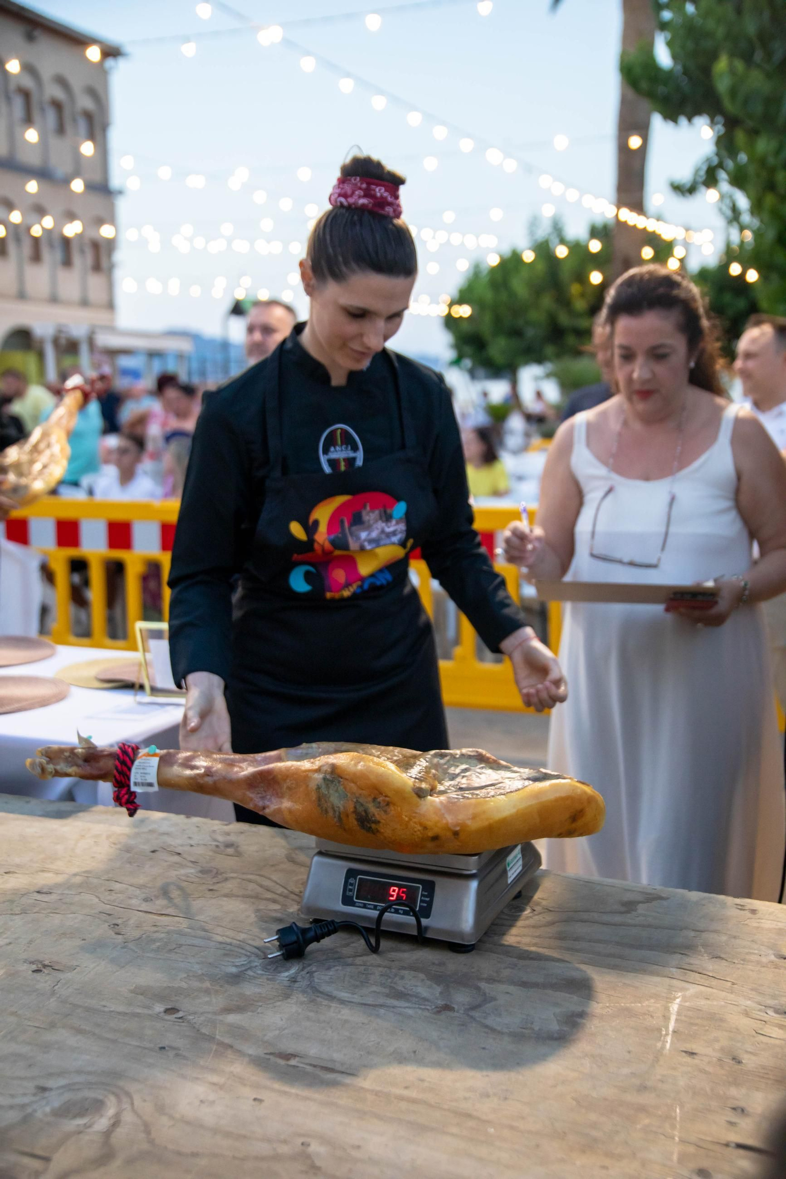 Concurso de cortadores de jamón en Serón, en imágenes