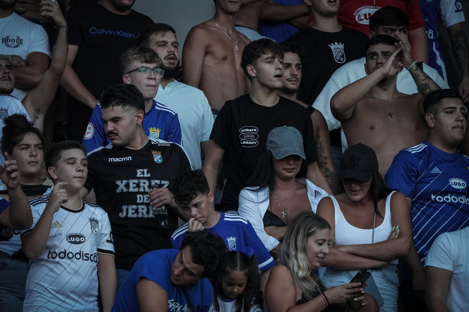 Búscate en el del partido del Xerez CD - UCAM