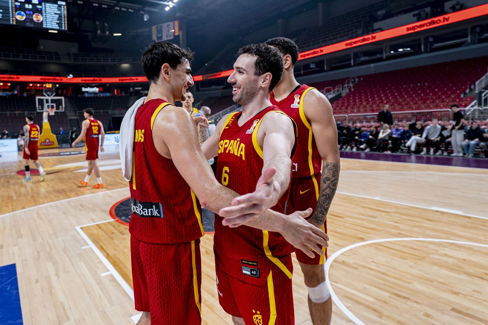 Las mejores fotos del Ucrania-España de baloncesto