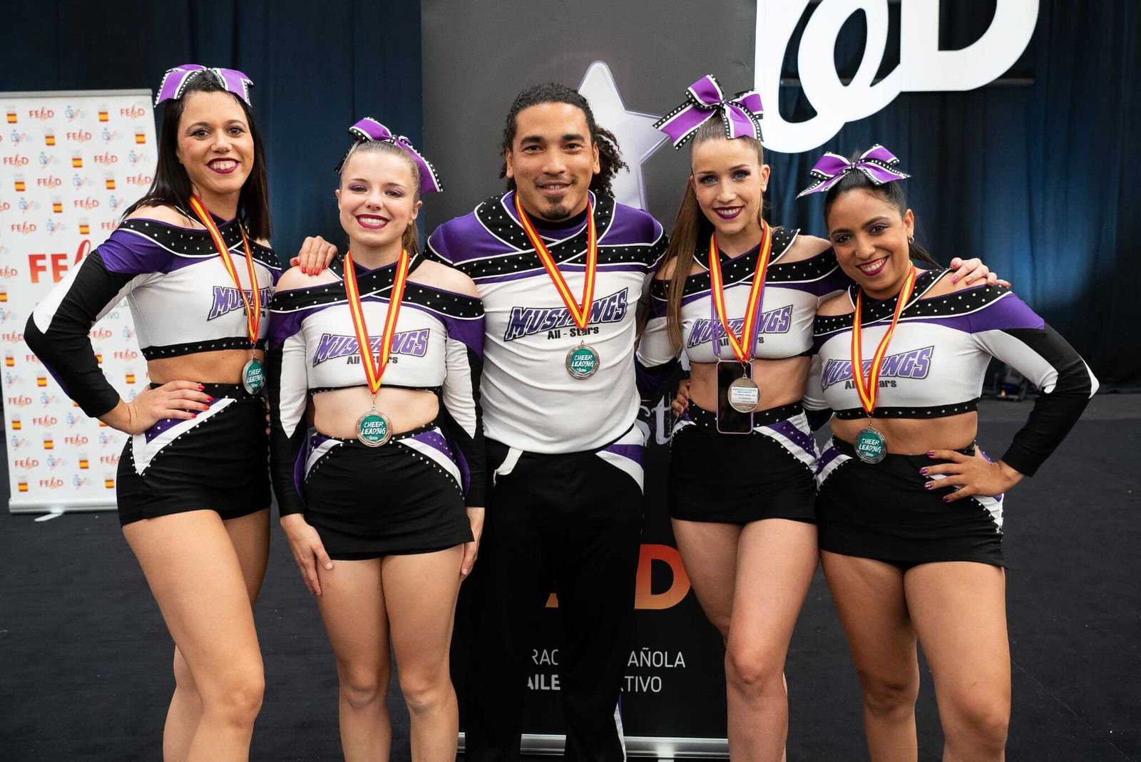 El quinteto 'Black Horses', que forma parte del Mustangs All Stars cordobés de Cheerleader.