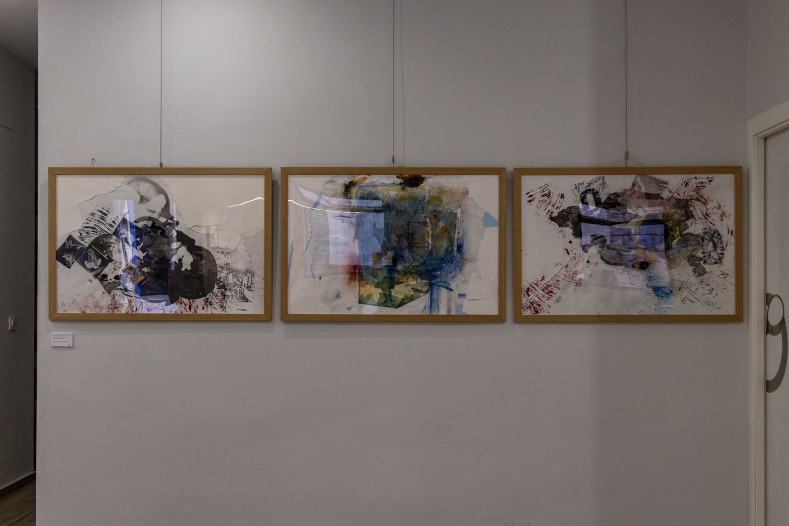 Tres artistas y un destino: ‘Telúrico_est’ trae a Jaén la experimentación de la plástica contemporánea, en imágenes