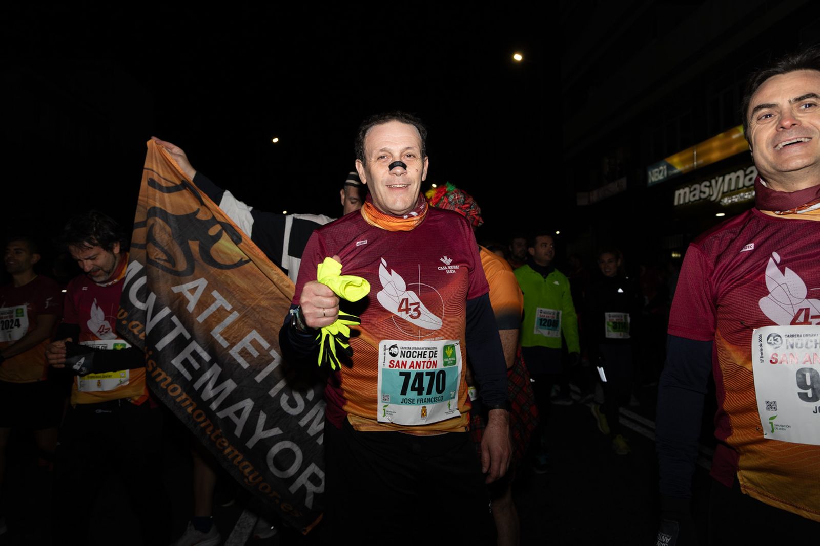 En imágenes: búscate en tu llegada a meta de la Carrera de San Antón 2026 (III)