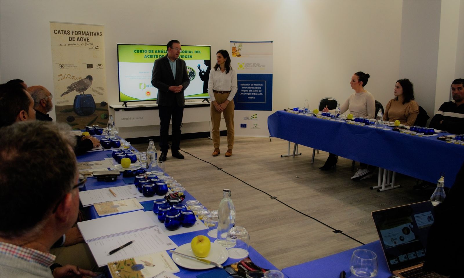 Manuel Guerra y Natalia Aguilera en la cata de Aracena.