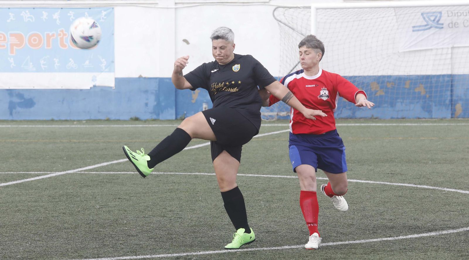 Las fotos de la segunda jornada de la Liga Nacional de fútbol para veteranas, en La Línea