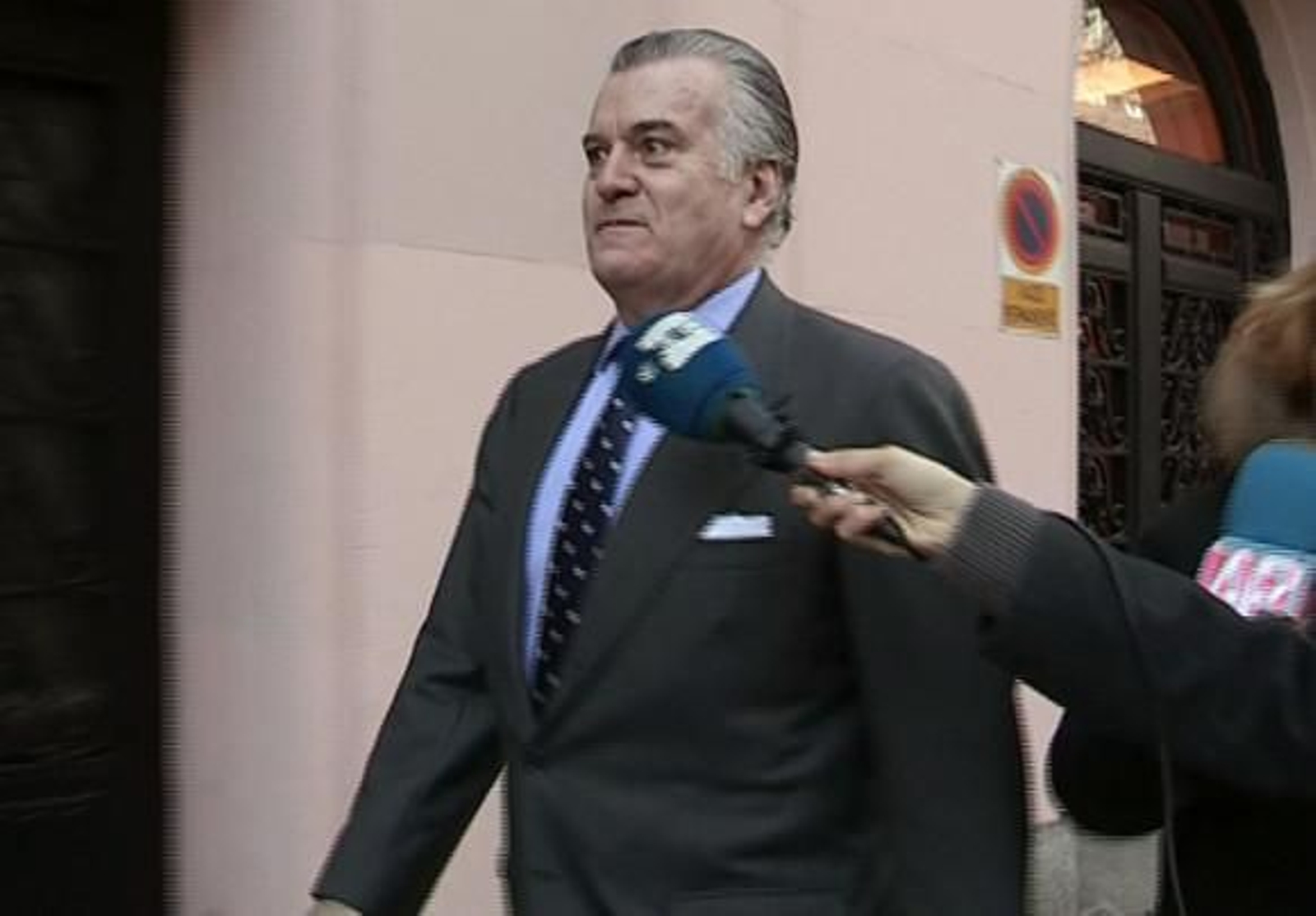 El jefe de informática del PP borró 35 veces los discos duros de Bárcenas y los rayó