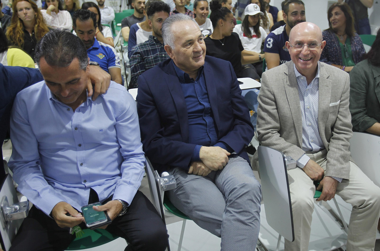 Serra Ferrer junto a Gordillo y Alexis, en un acto reciente.