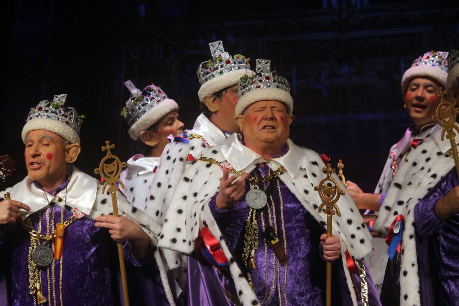 Chirigota de Puerto Real 'No he salido antes porque mi madre no me dejaba'