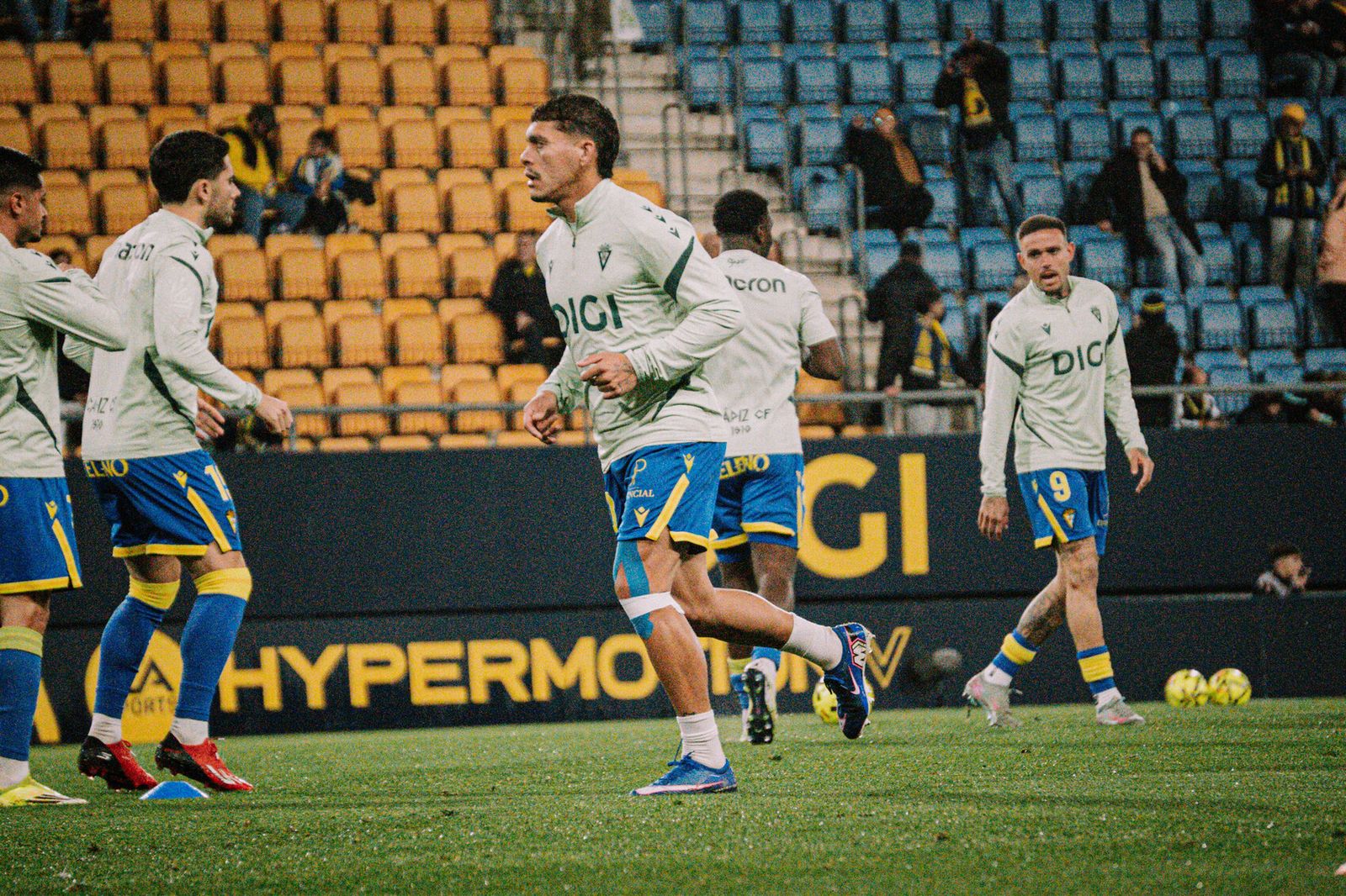 Calentamiento del equipo antes de un partido.