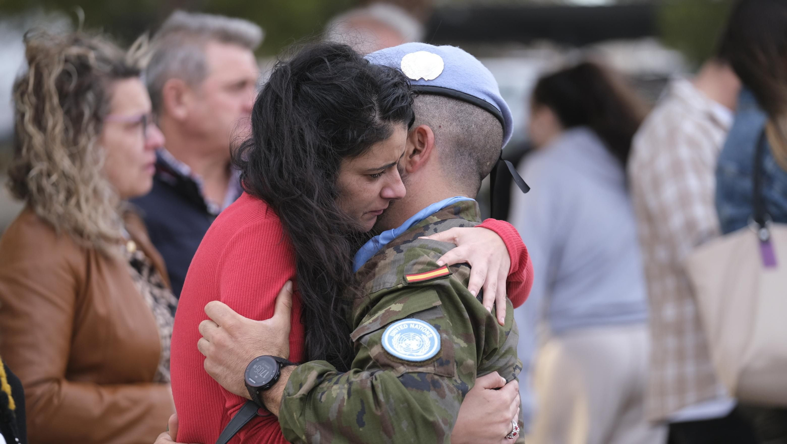 Imágenes de la salida del segundo contingente de La Legión con destino el Líbano
