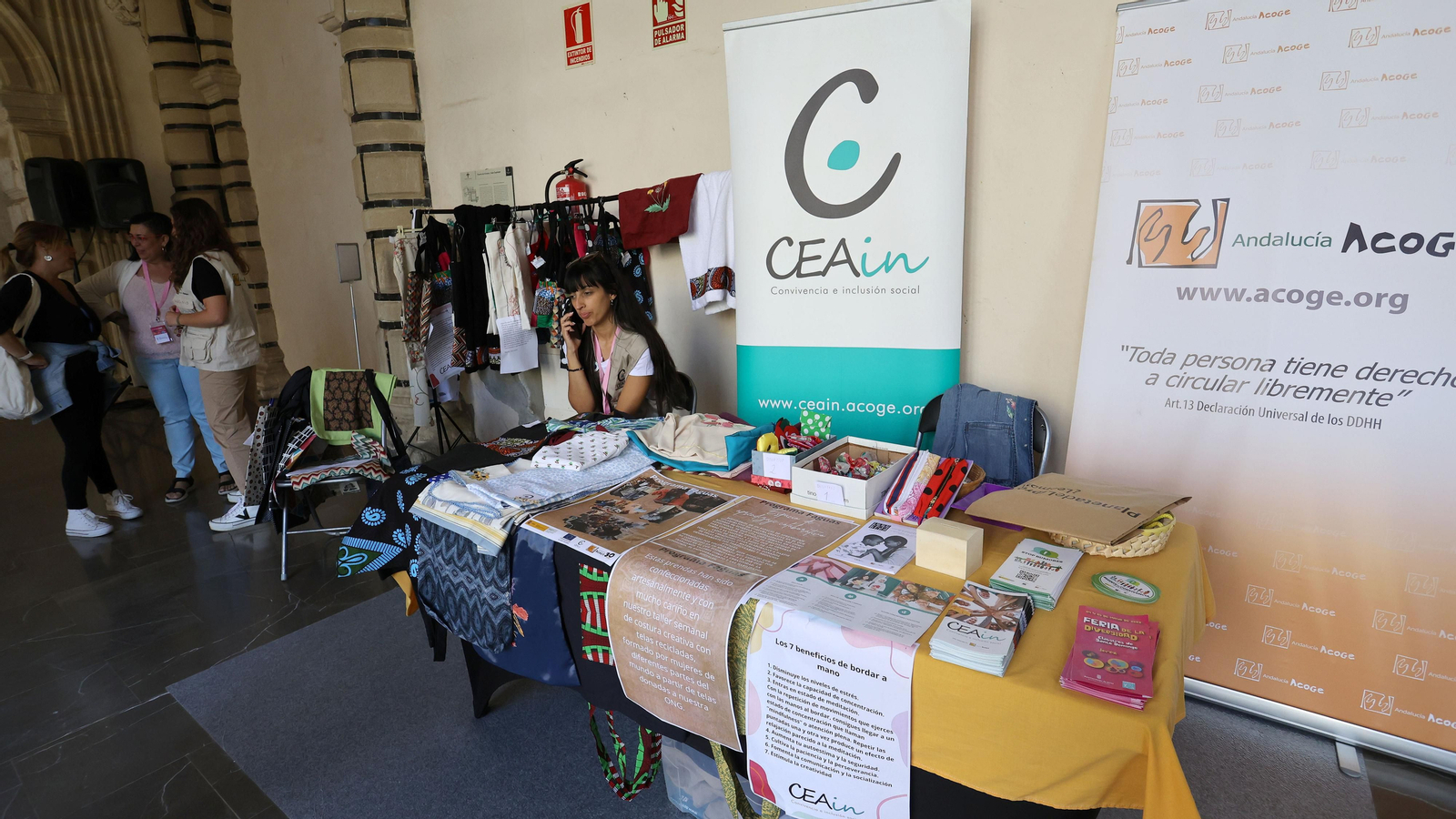 Manifiesto por el Día de África y Feria de la Diversidad en los Claustros de Santo Domingo