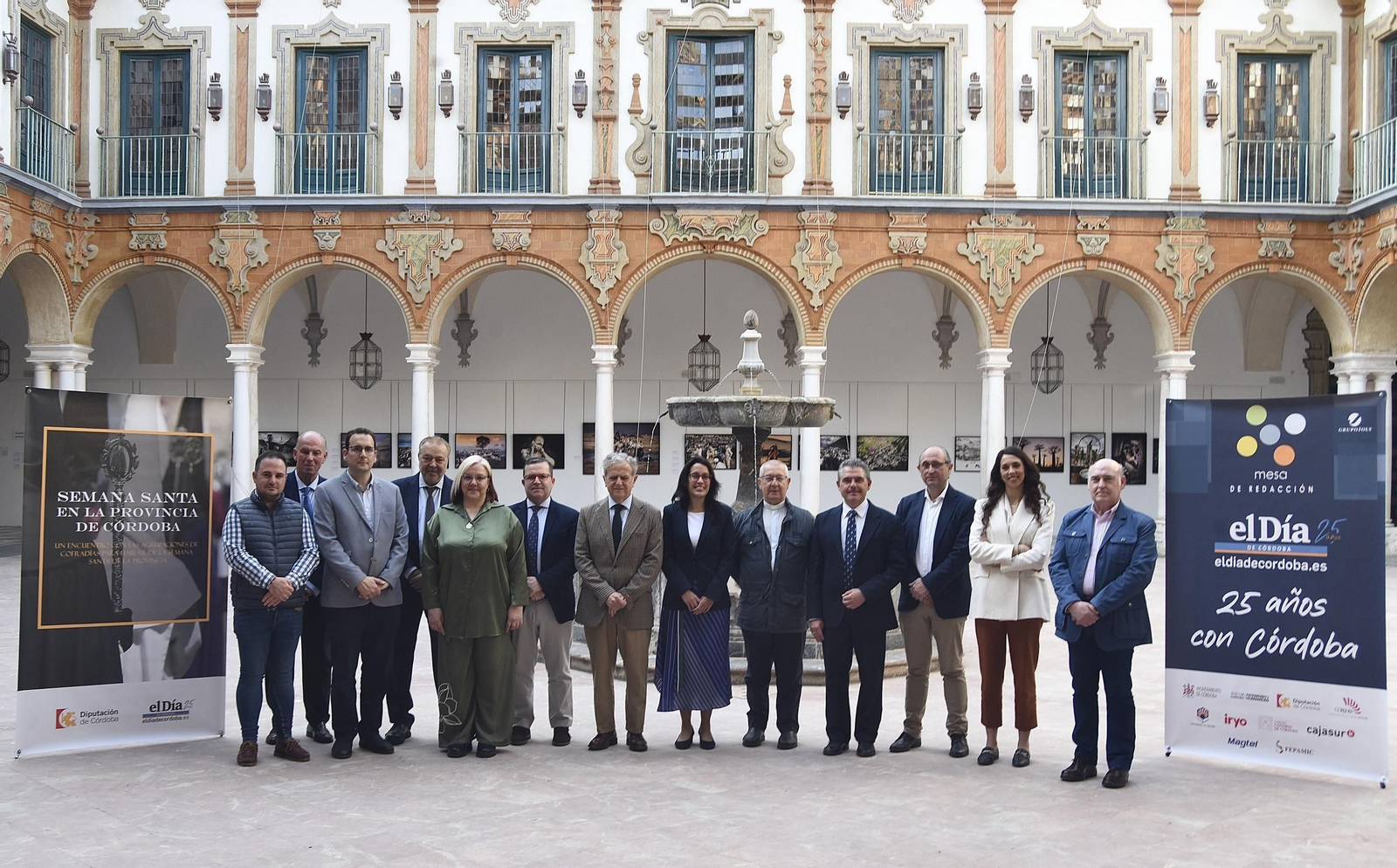 El II Encuentro Provincial Cofrade de 'el Día de Córdoba', en imágenes