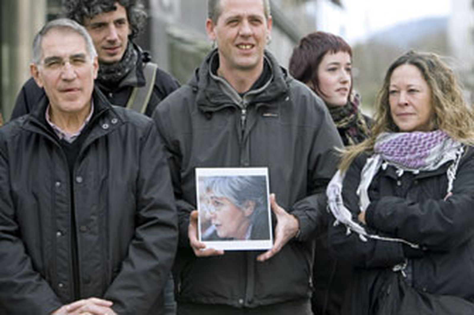 La plataforma D3M registra sus candidaturas para los comicios de marzo