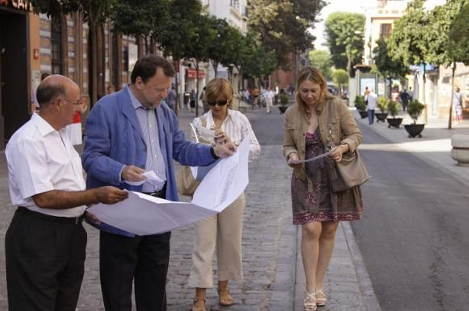 Monteseirín retrasa la extensión del tranvía hasta Santa Justa