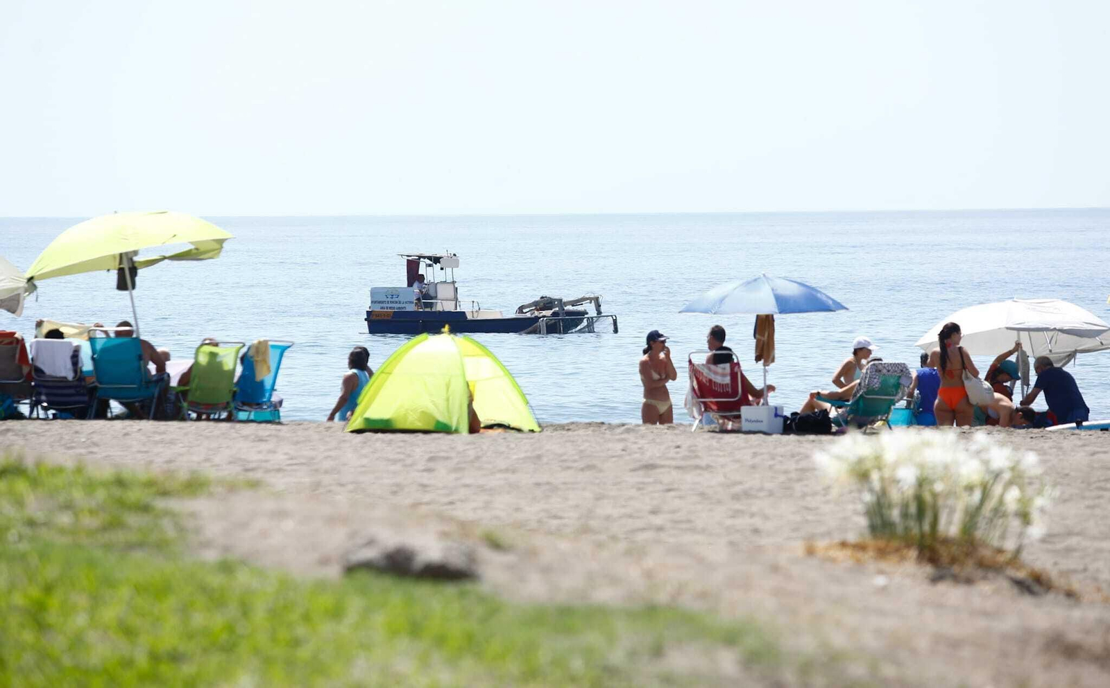 Último domingo de agosto en las playas de Málaga (fotos)