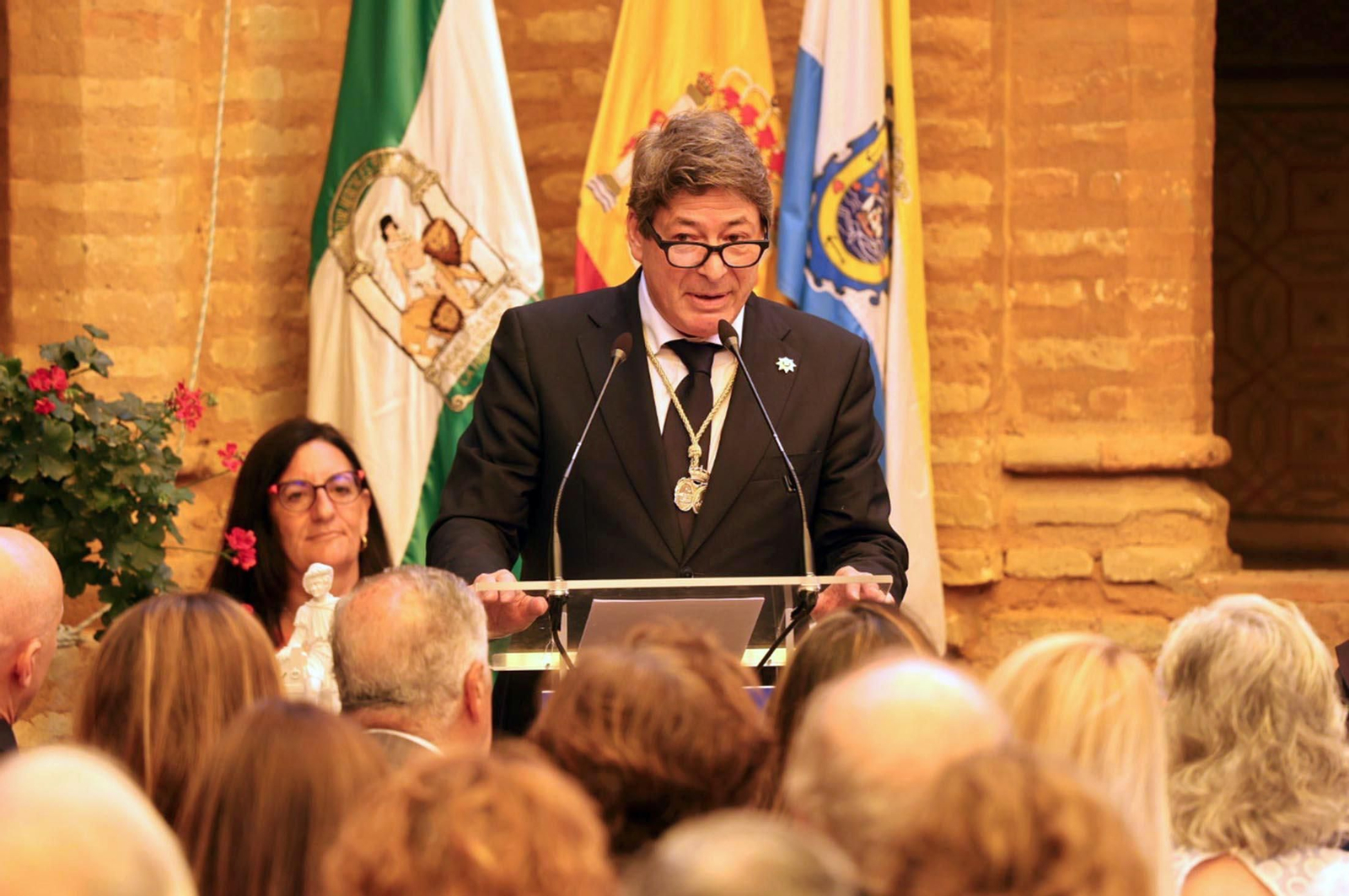 Imágenes del acto institucional de la Real Sociedad Colombina Onubense en el Monasterio de La Rábida