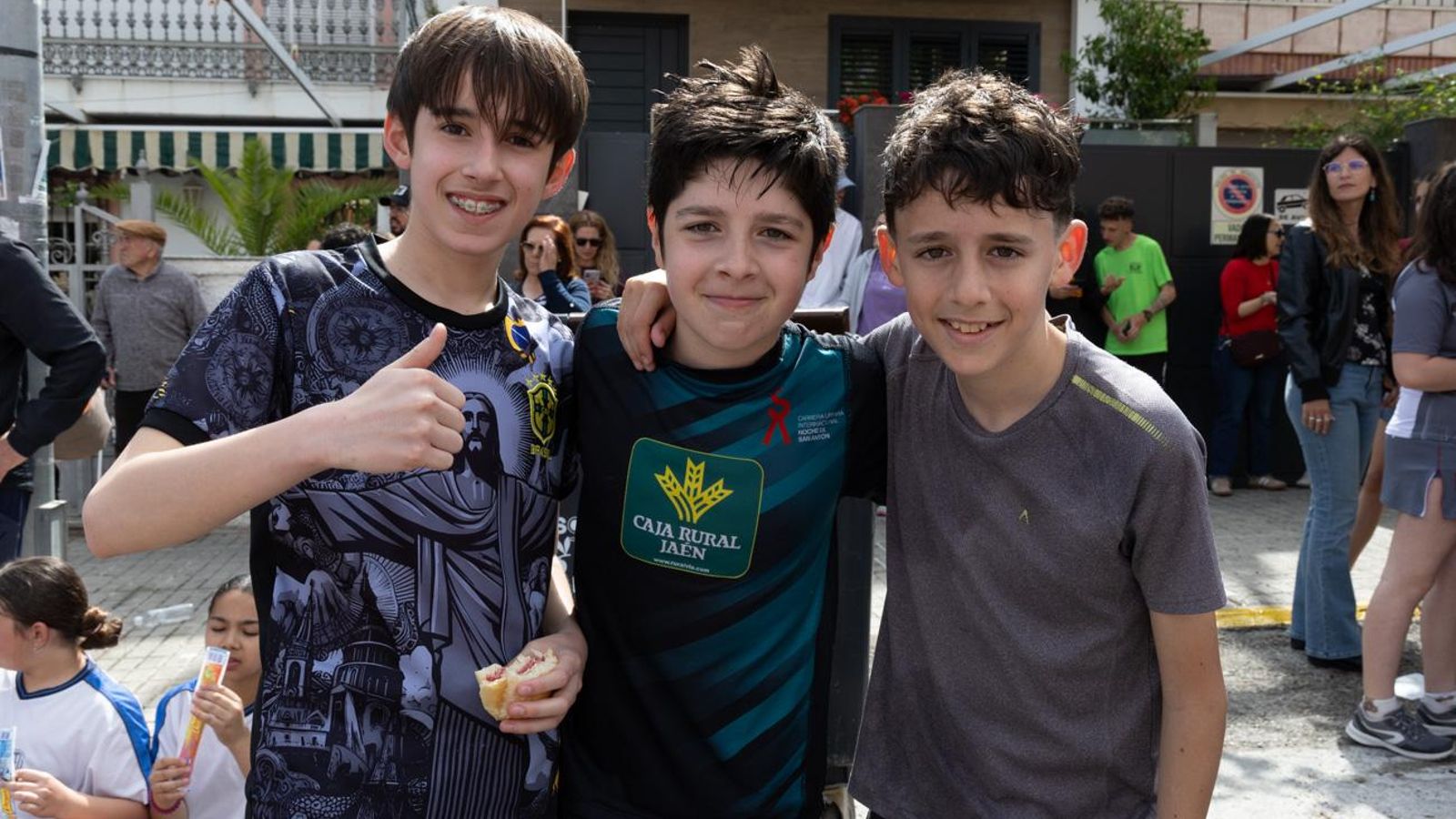 La carrera escolar de “La Gloria” que aúna inclusión y solidaridad, en imágenes