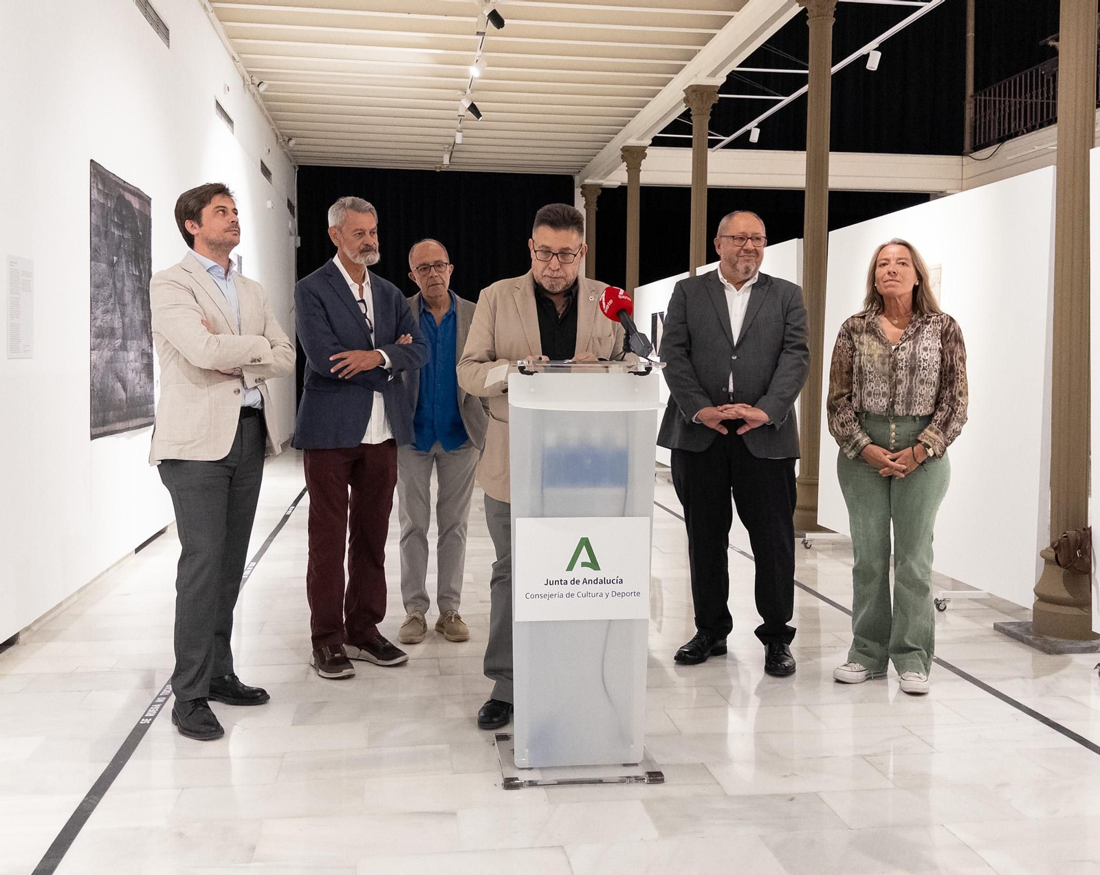 Luis González Palma inaugura en Córdoba una exposición sobre su trayectoria en la última década