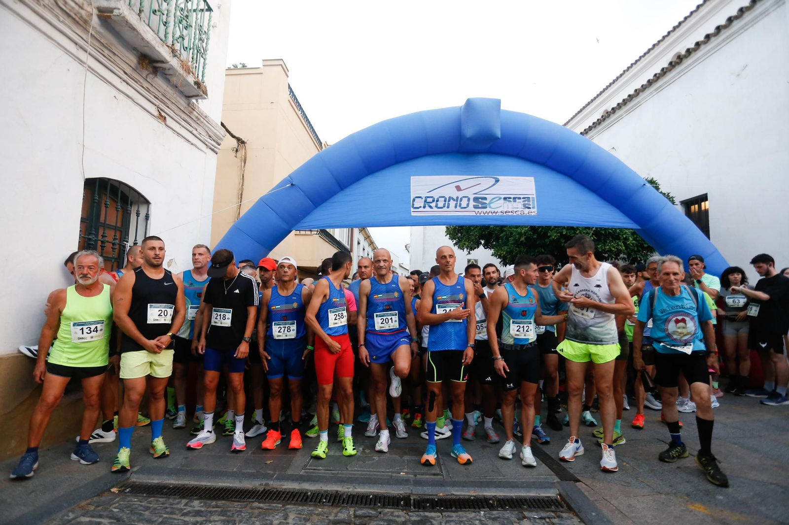 Búscate en las fotos de la VII Carrera Nocturna Solidaria Corre por la Igualdad de Los Barrios Búscate en las fotos de la VII Carrera Nocturna Solidaria Corre por la Igualdad de Los Barrios