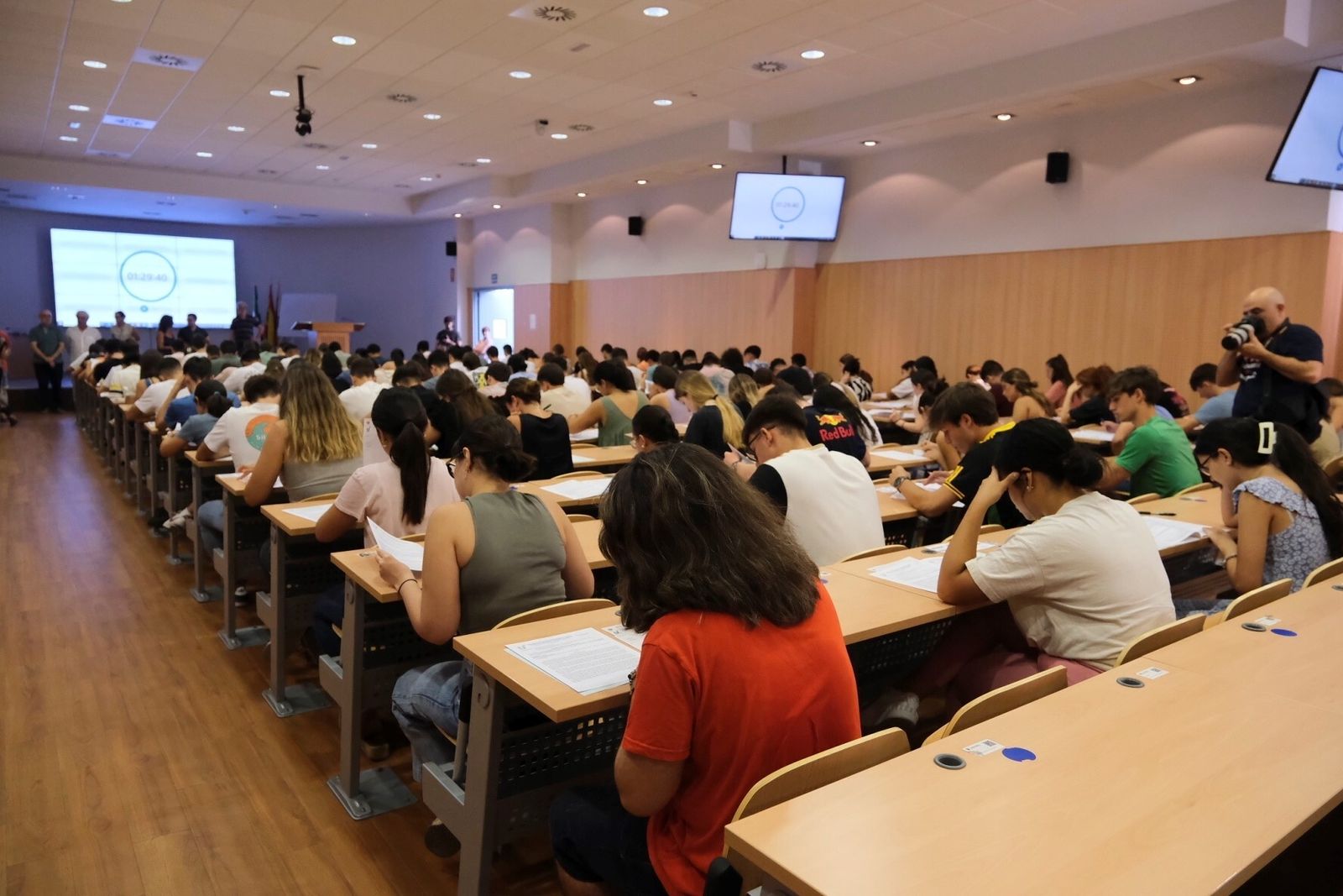 El primer día de la Selectividad extraordinaria de julio en Córdoba, en imágenes