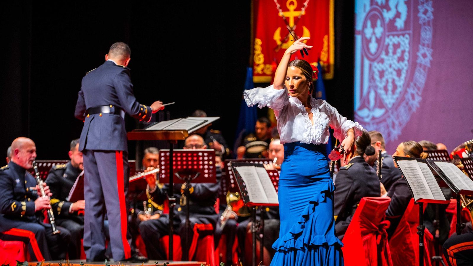 Homenaje al Rey en forma de concierto: la banda de Tercio Sur conmemora el X aniversario del reinado de Felipe VI Homenaje al Rey en forma de concierto: la banda de Tercio Sur conmemora el X aniversario del reinado de Felipe VI