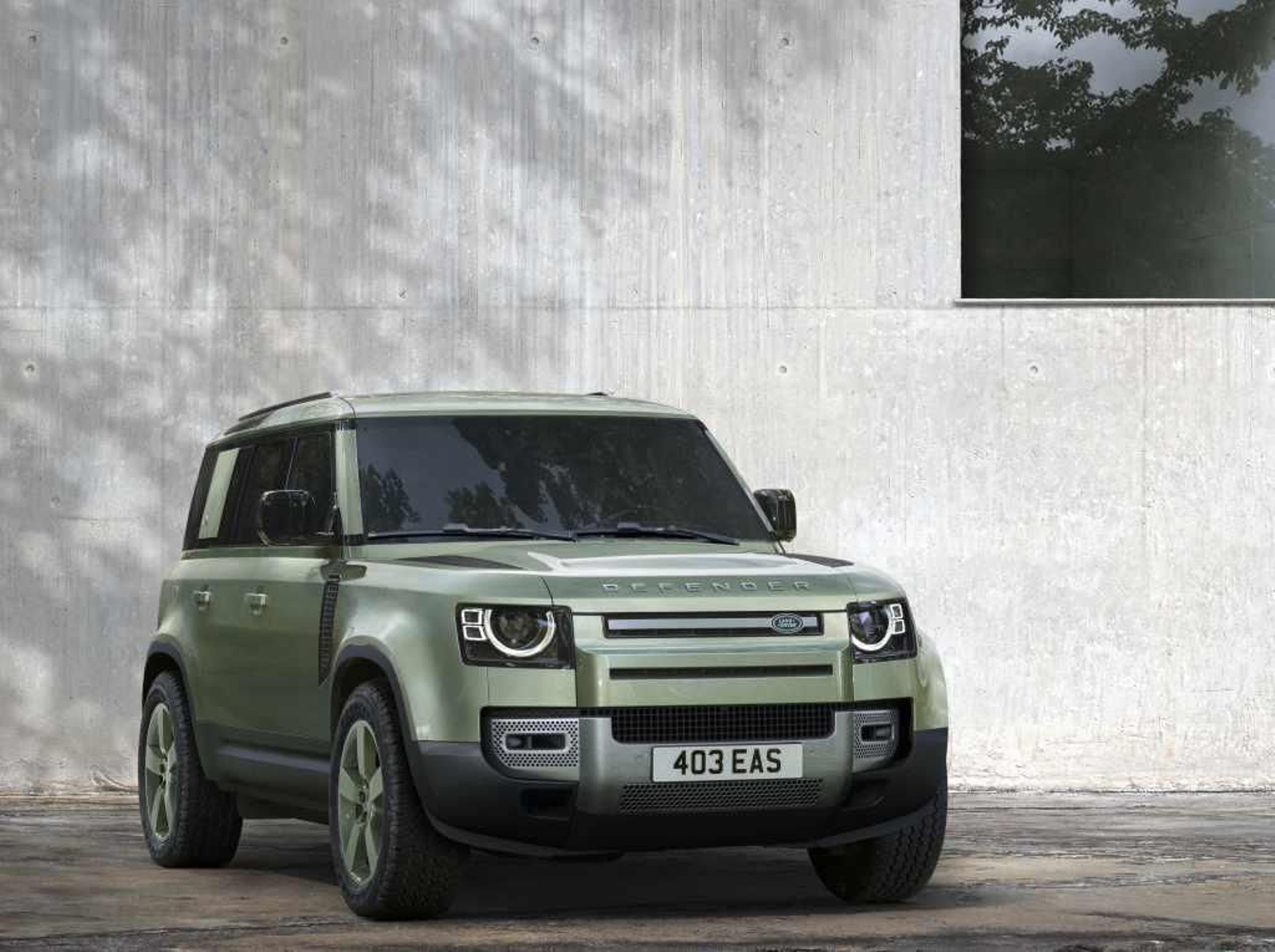Land Rover celebra los 75 años del Defender con esta edición limitada Land Rover celebra los 75 años del Defender con esta edición limitada
